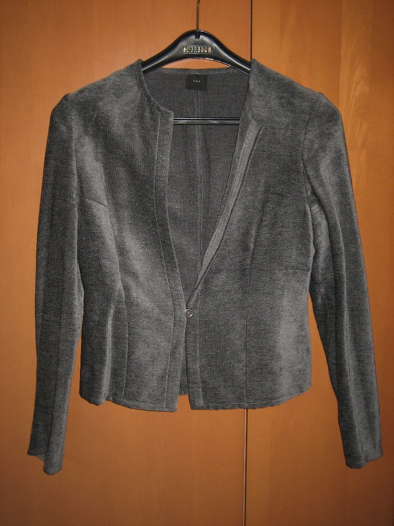 Zeer chique grijs fluwelen vest-jasje KAN 38-40 snazzeys, Maat 38/40 (M), Nieuw, Ophalen of Verzenden, Kan