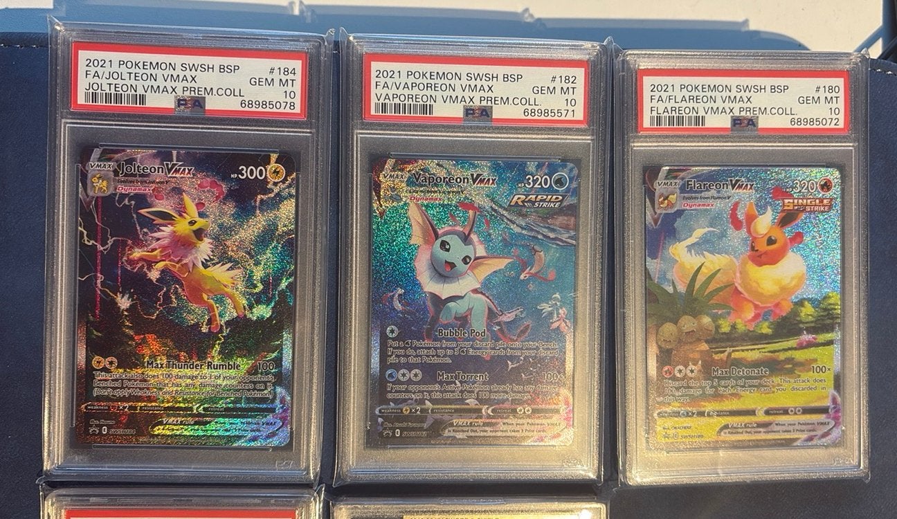 Vaporeon, Jolteon & Flareon Vmax PSA 10, Ophalen of Verzenden, Nieuw, Meerdere kaarten