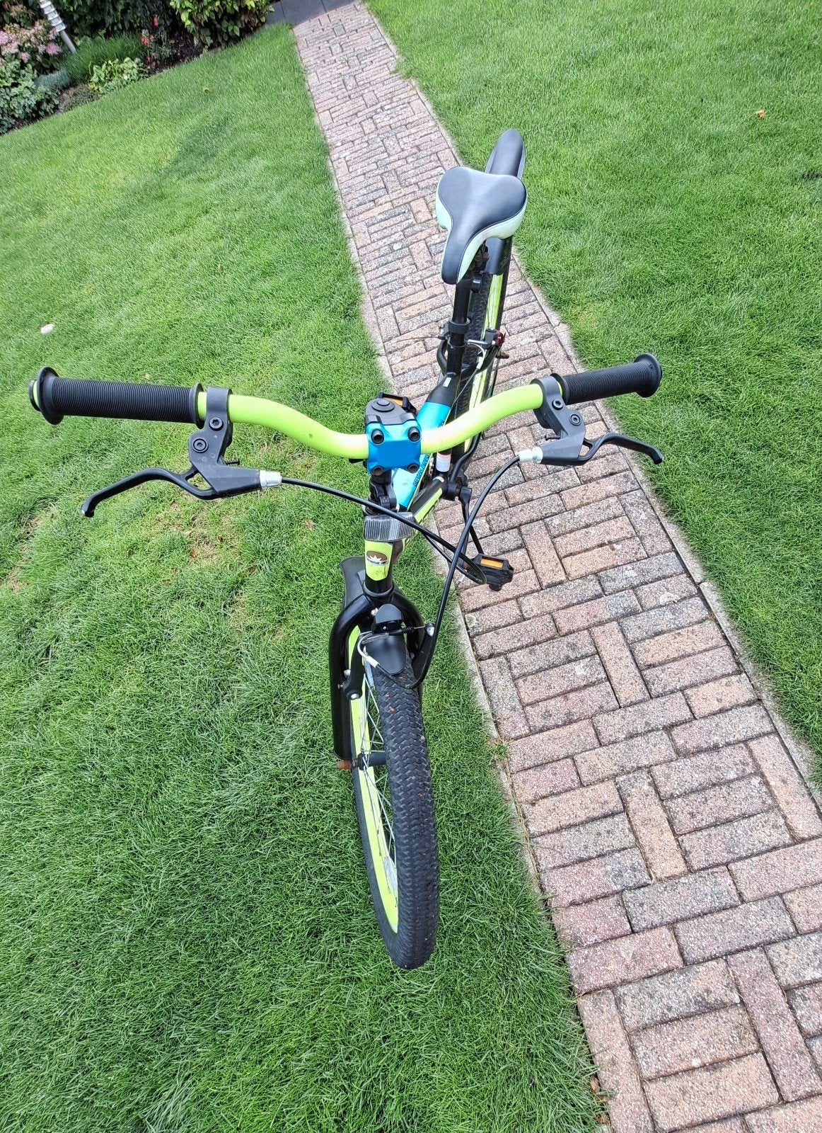 Stoere fiets,  24 inch, Ophalen, Velgrem, 24 inch of meer