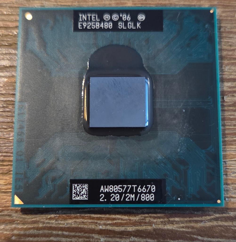 Intel Core 2 Duo Mobile T6670, Computers en Software, Processors, Gebruikt, Intel Core 2 Duo Mobile, Socket 478, 2-core