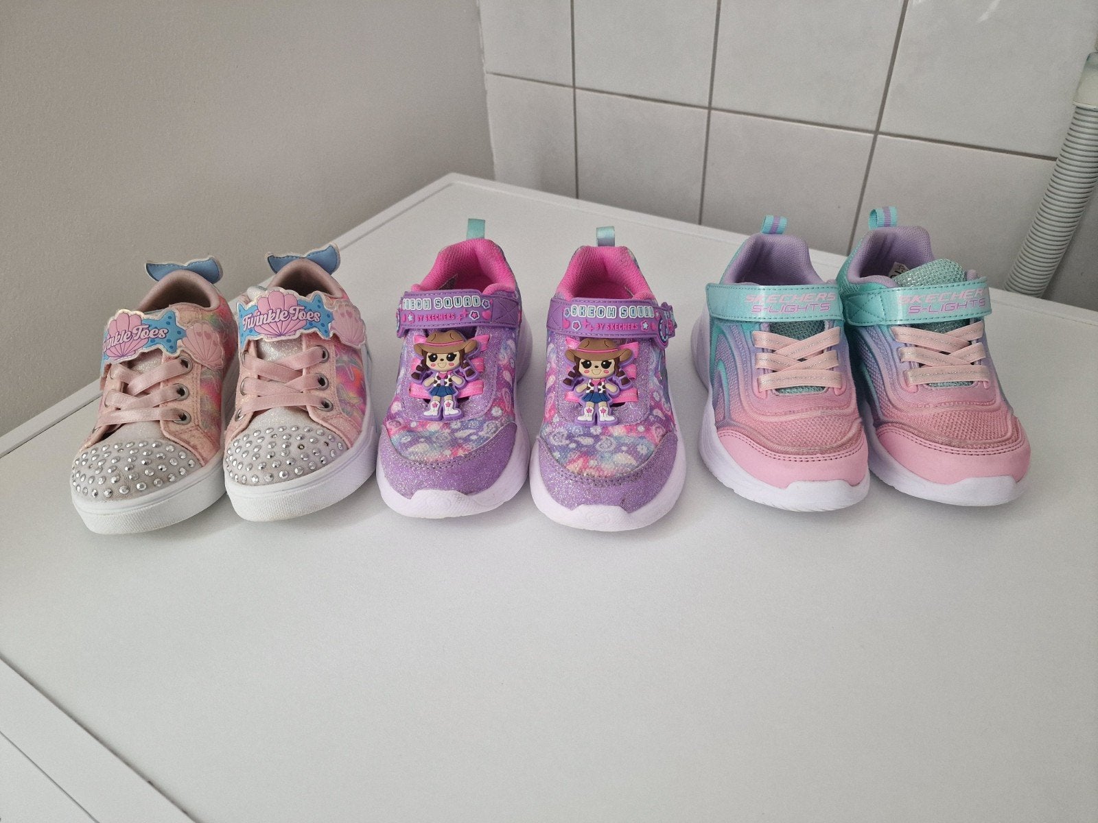 3 paar Skechers maat 25, Ophalen, Gebruikt, Meisje, Schoenen