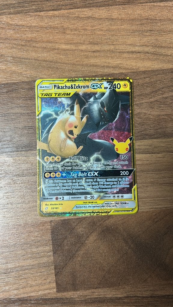 Pikachu & Zekrom 33/181 - 30th, Hobby en Vrije tijd, Ophalen of Verzenden, Nieuw, Losse kaart