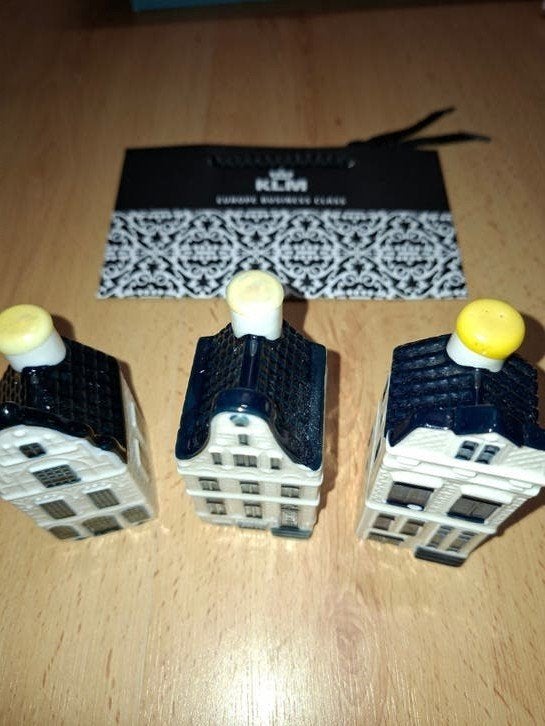 KLM huisjes   21, 40, 71., Ophalen of Verzenden, Nieuw, 21 t/m 40, Gevuld