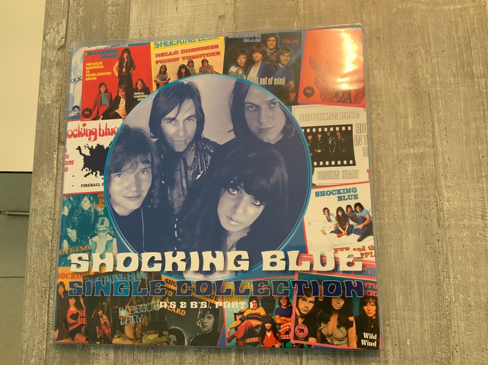 SHOCKING BLUE, Ophalen of Verzenden, Zo goed als nieuw, 12 inch, Poprock