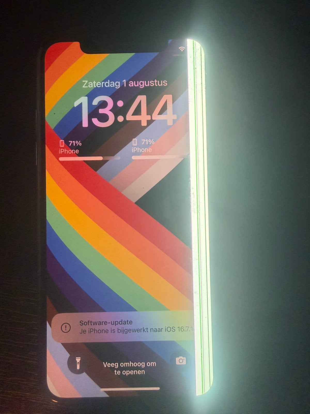 iPhone XS - Witte vlek in scherm, batterij 77%, Telecommunicatie, Mobiele telefoons | Apple iPhone, Ophalen, Gebruikt, IPhone XS