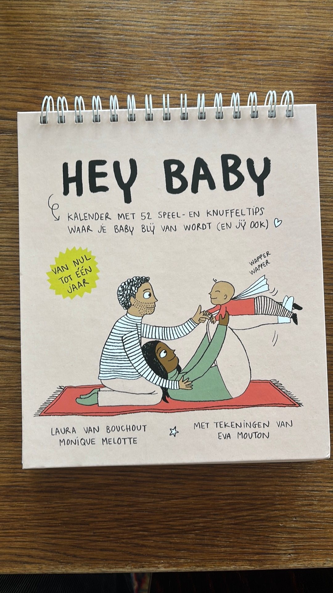 Monique Melotte - Hey baby- kalender met speeloefeningen, Ophalen of Verzenden, Zo goed als nieuw, Monique Melotte; Laura Van Bouchout