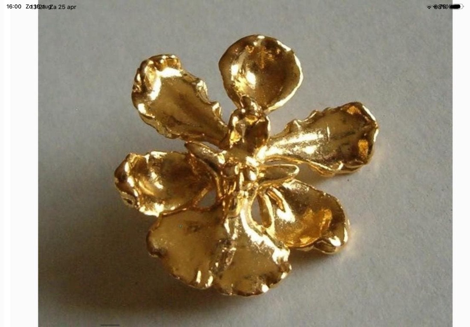 Prachtige vergulde broche of Kettinghanger Orchidee 18 k GP, Overige materialen, Verzenden, Zo goed als nieuw, Bloem of Plant