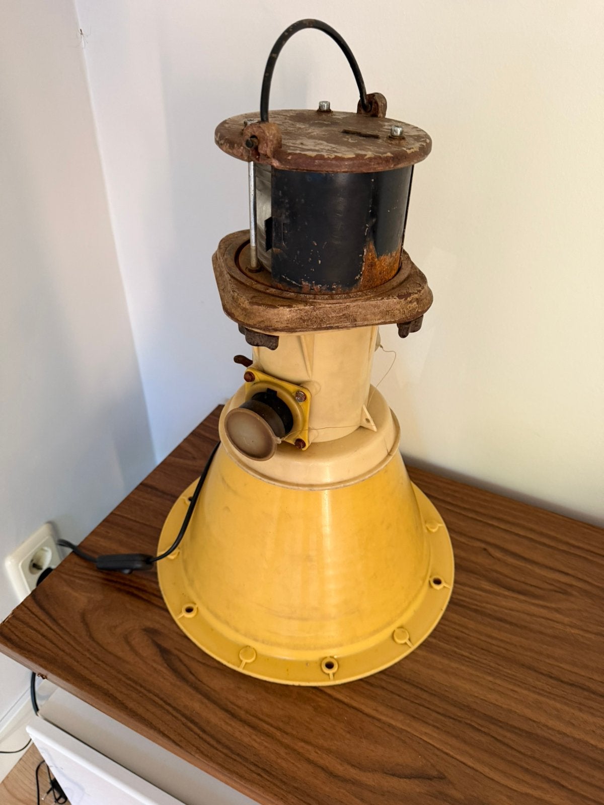 Landingsbaan lamp militair vliegveld, Ophalen of Verzenden, Gebruikt, Overige typen