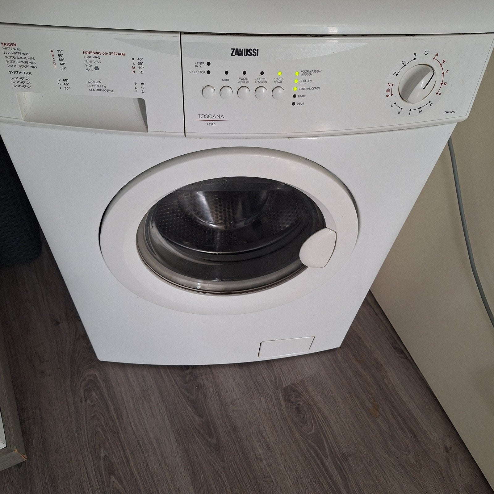 Zanussi ZWF1210 Voorlader Wasmachine - bezorging mogelijk, Witgoed en Apparatuur, Wasmachines, Ophalen, Gebruikt, Minder dan 85 cm