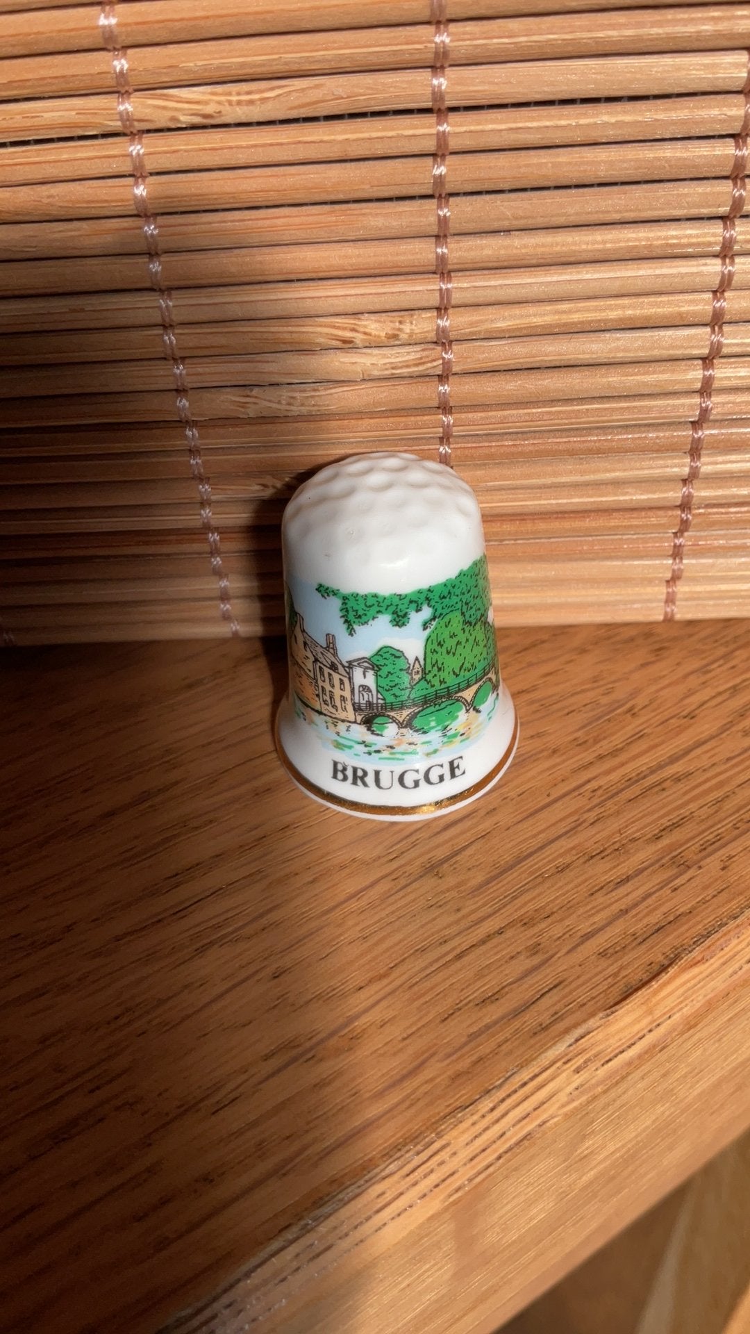 Brugge vingerhoed vingerhoedje vingerhoedjes vingerhoeden, Verzenden, Nieuw, Porselein, Buitenland