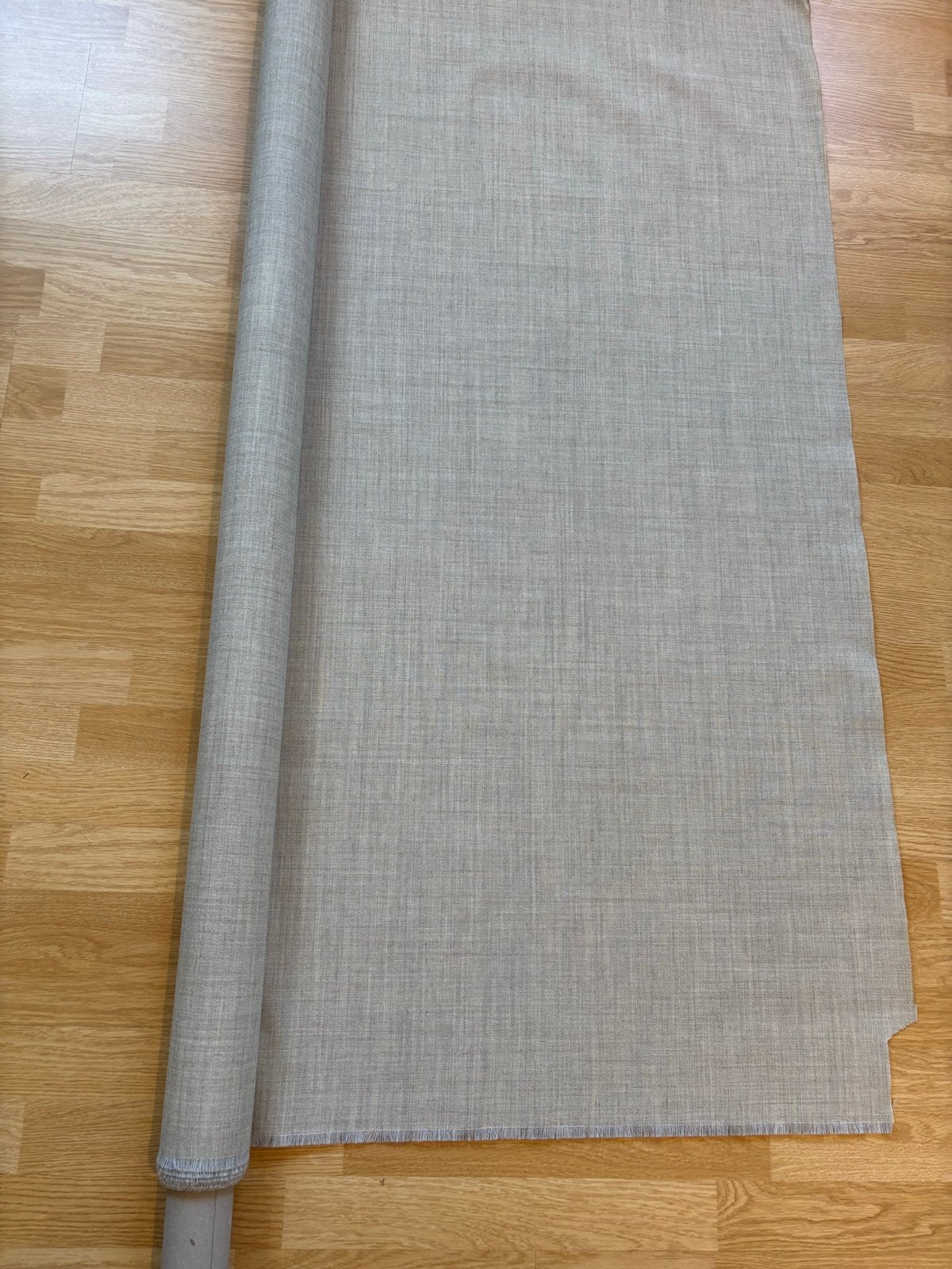 Kvadrat Remix 3 Meubelstof - Kleur 223 (140 x 270 cm), Hobby en Vrije tijd, Stoffen en Lappen, Overige materialen, 120 cm of meer