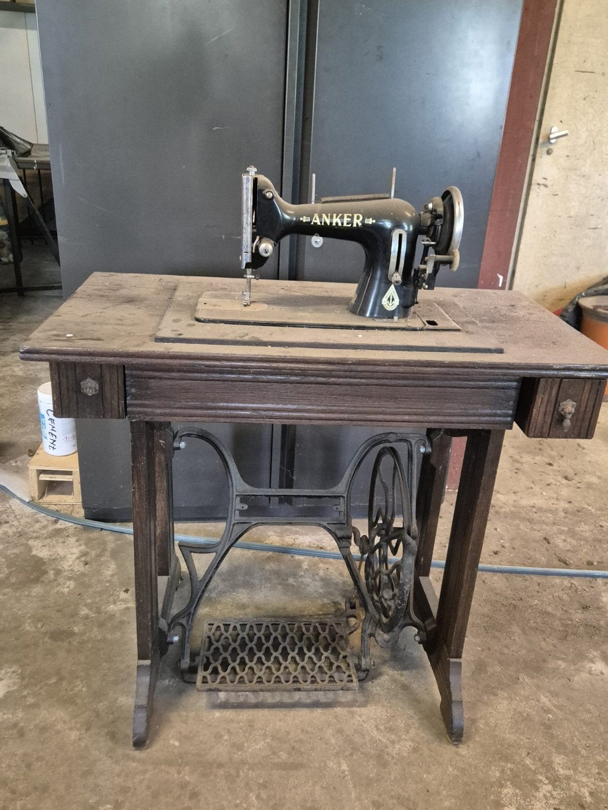 Naaimachine, Ophalen