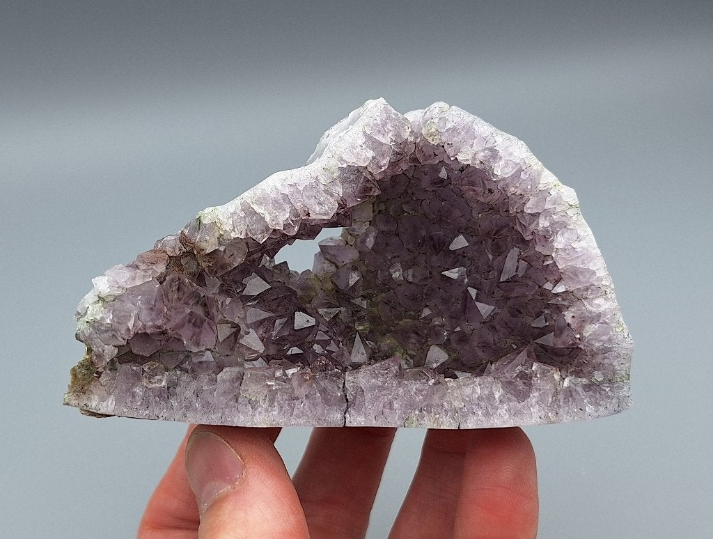 Amethist geode - Steinbruch Juchem, Duitsland, Ophalen of Verzenden, Mineraal