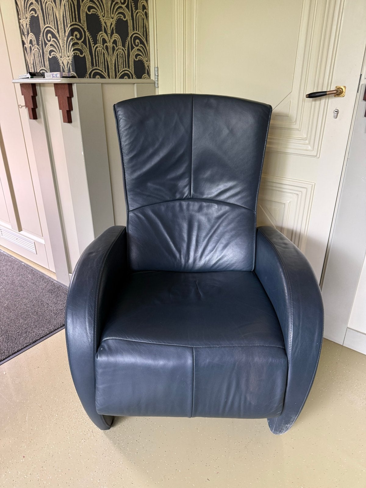 Comfortabele lederen relaxfauteuil - Donkerblauw, Ophalen, Gebruikt, Leer, 75 tot 100 cm