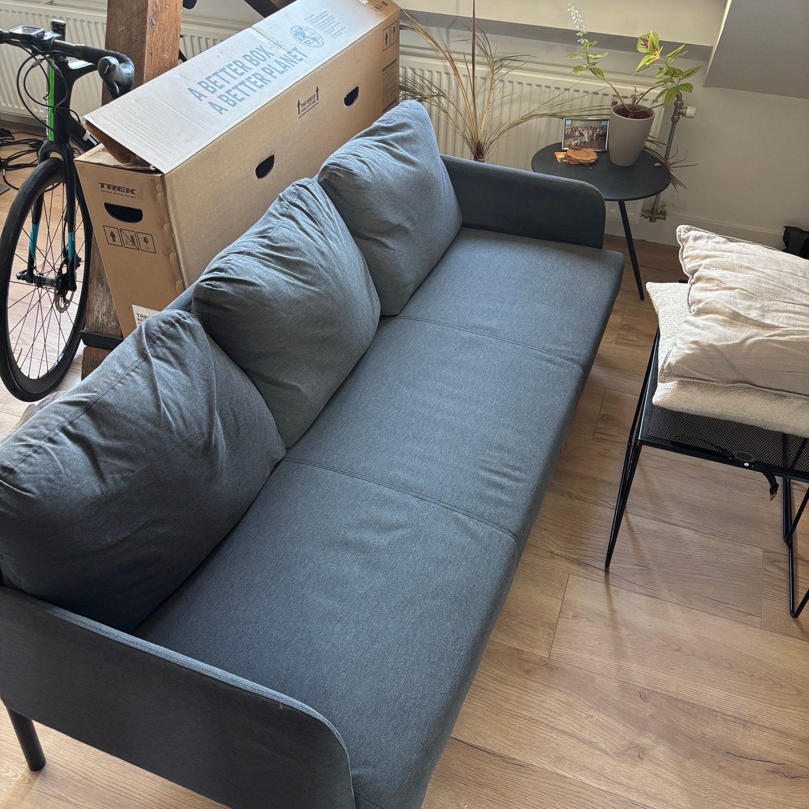 IKEA GLOSTAD 3-zitsbank, donkergrijs, Ophalen, 150 tot 200 cm, Driepersoons, 75 tot 100 cm