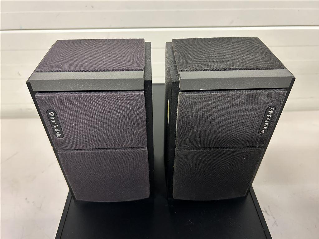 A7416. Wharfedale Sub Bass en 2 Satellite, model 2130, Overige merken, Gebruikt, Ophalen of Verzenden, 120 watt of meer