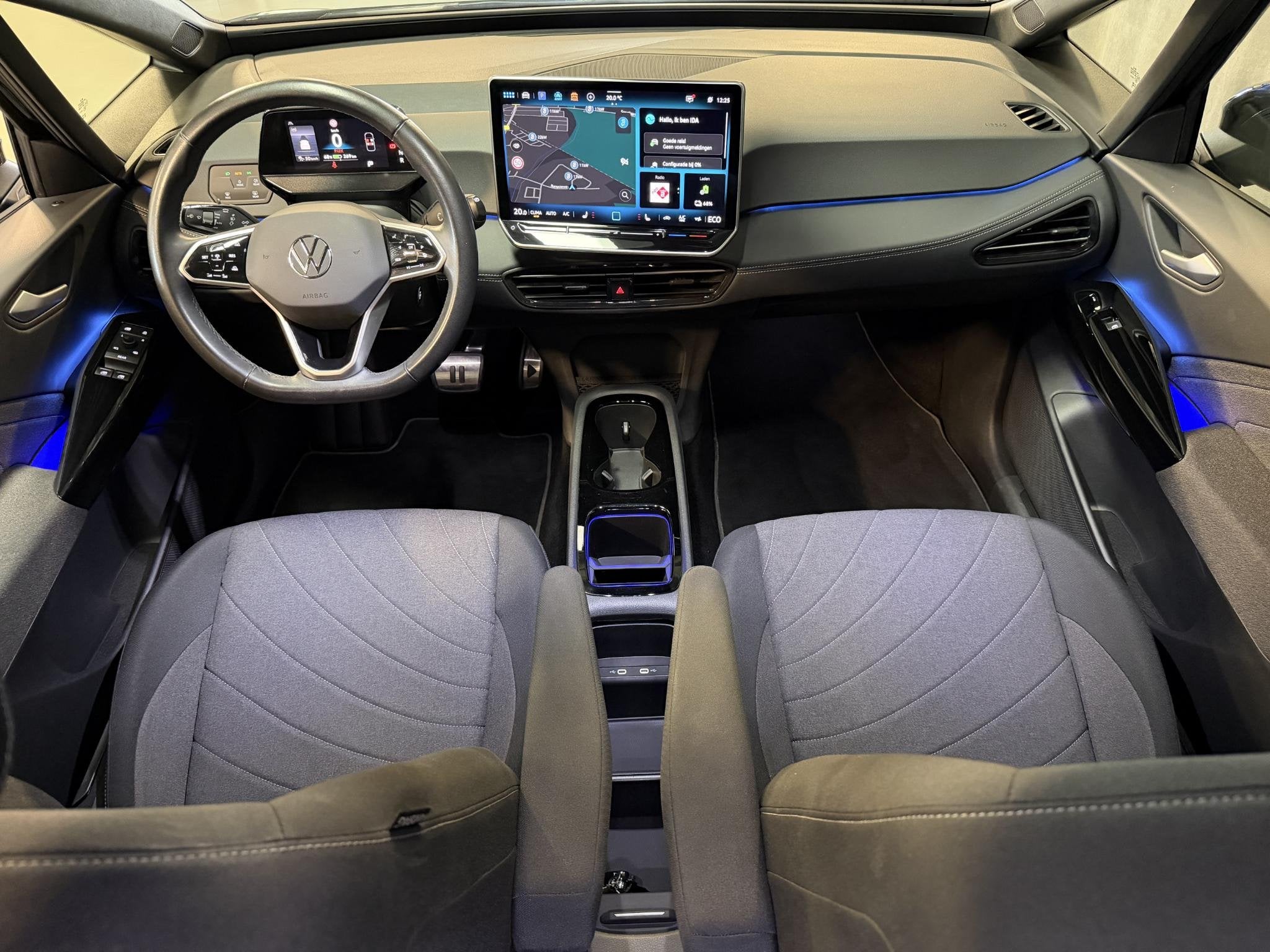 Volkswagen ID.3 Pure 52 kWh 18"/Adaptieve Cruise/Apple Carpl, Automaat, Zwart, Automatische klimaatregeling, ID.3