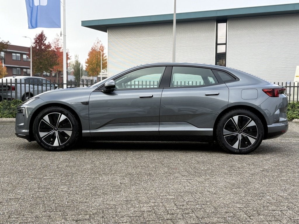 Polestar 4 Long range Single motor 100kWh | Pilot & Plus pac, Auto's, Automaat, 0 cilinders, 100 kWh, Verwarmde buitenspiegels
