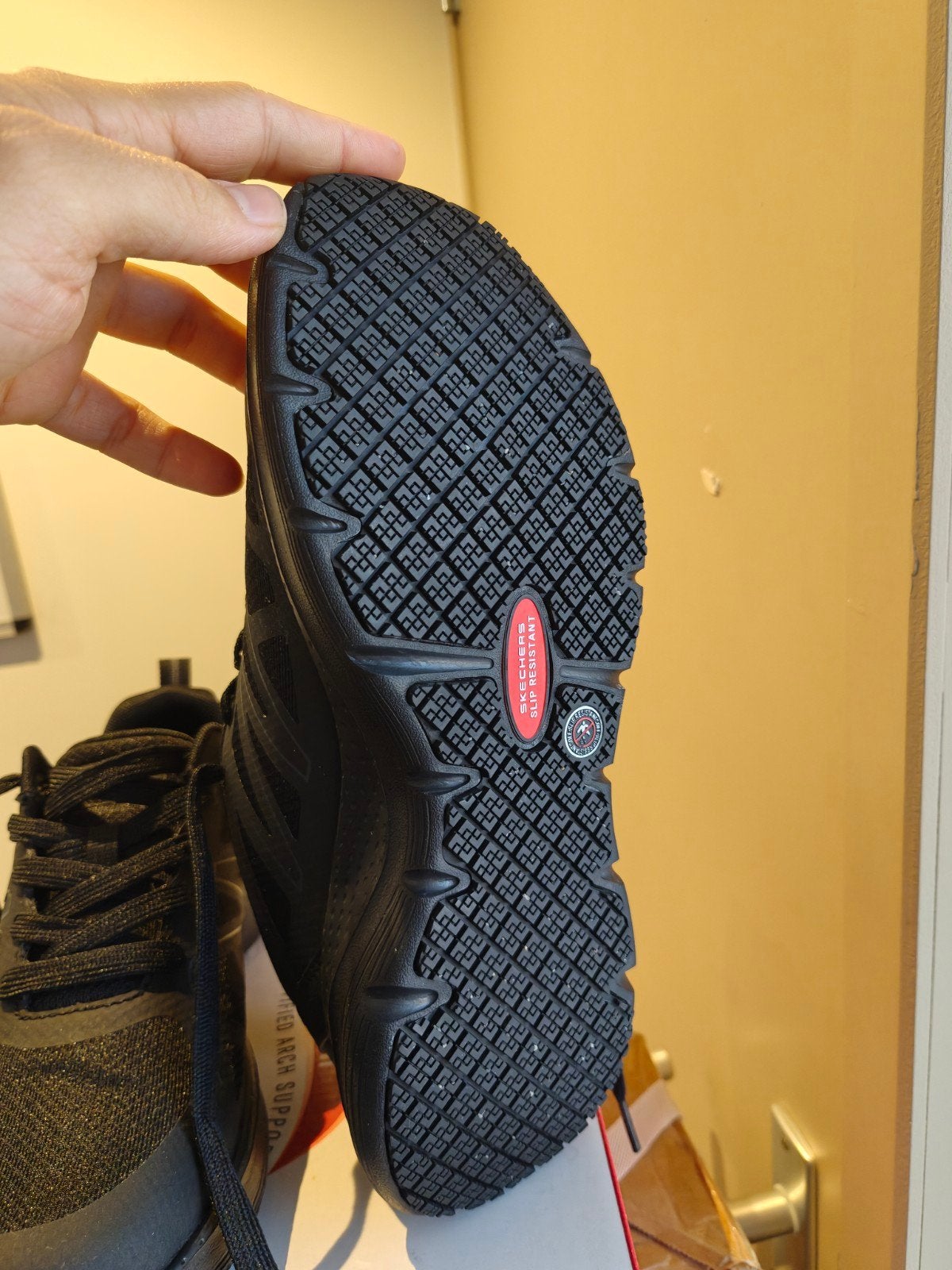 Skechers Arch Fit SR antislip werkschoenen, Kleding | Heren, Ophalen of Verzenden, Nieuw, Zwart, Werkschoenen
