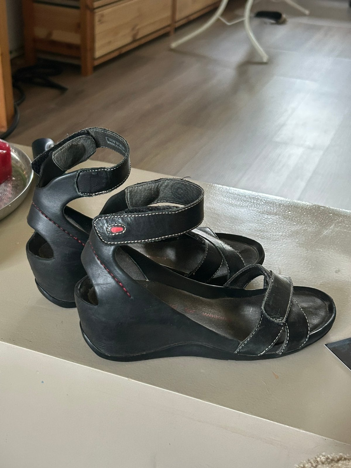 Wolky sandalen met sleehak, Kleding | Dames, Zwart, Zo goed als nieuw, Sandalen of Muiltjes, Ophalen of Verzenden