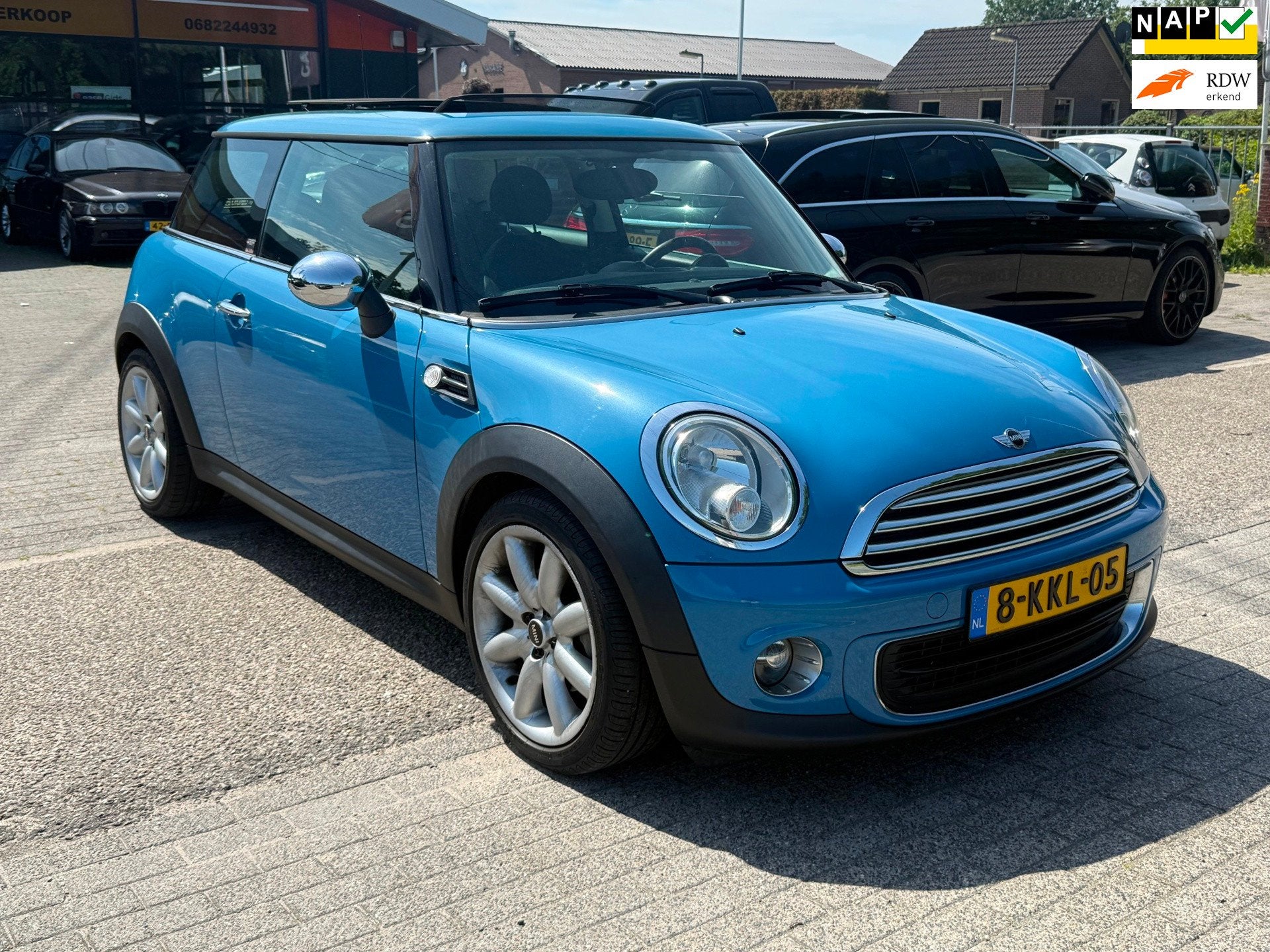 Mini Mini 1.6 One Holland Street PANO/NAVI/APK 3-6-2027/ZEER, Auto's, Voorwielaandrijving, Gebruikt, 4 cilinders, 49 €/maand