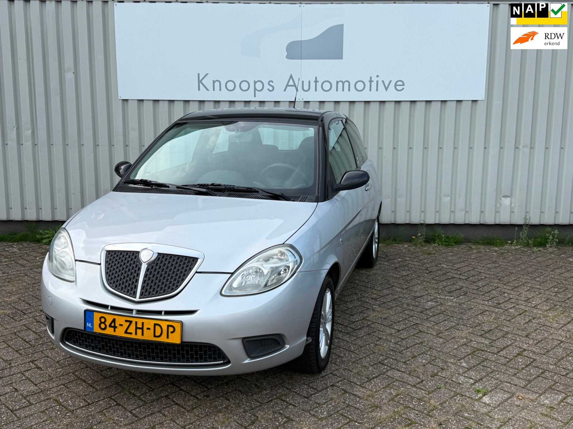 Lancia Ypsilon 1.2 Oro Airco, Apk 09/27, Auto's, Voorwielaandrijving, Stof, Gebruikt, Origineel Nederlands