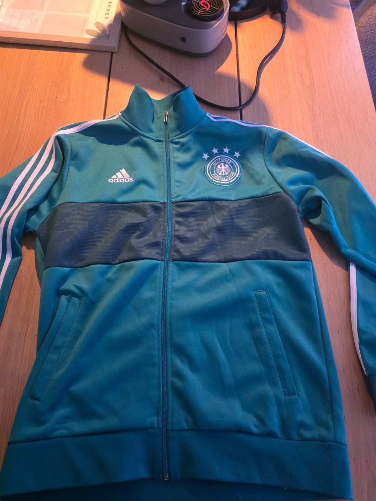 Trainingspak Duitsland 2018/19 (Maat L), Kleding | Heren, Ophalen of Verzenden, Zo goed als nieuw, Voetbal