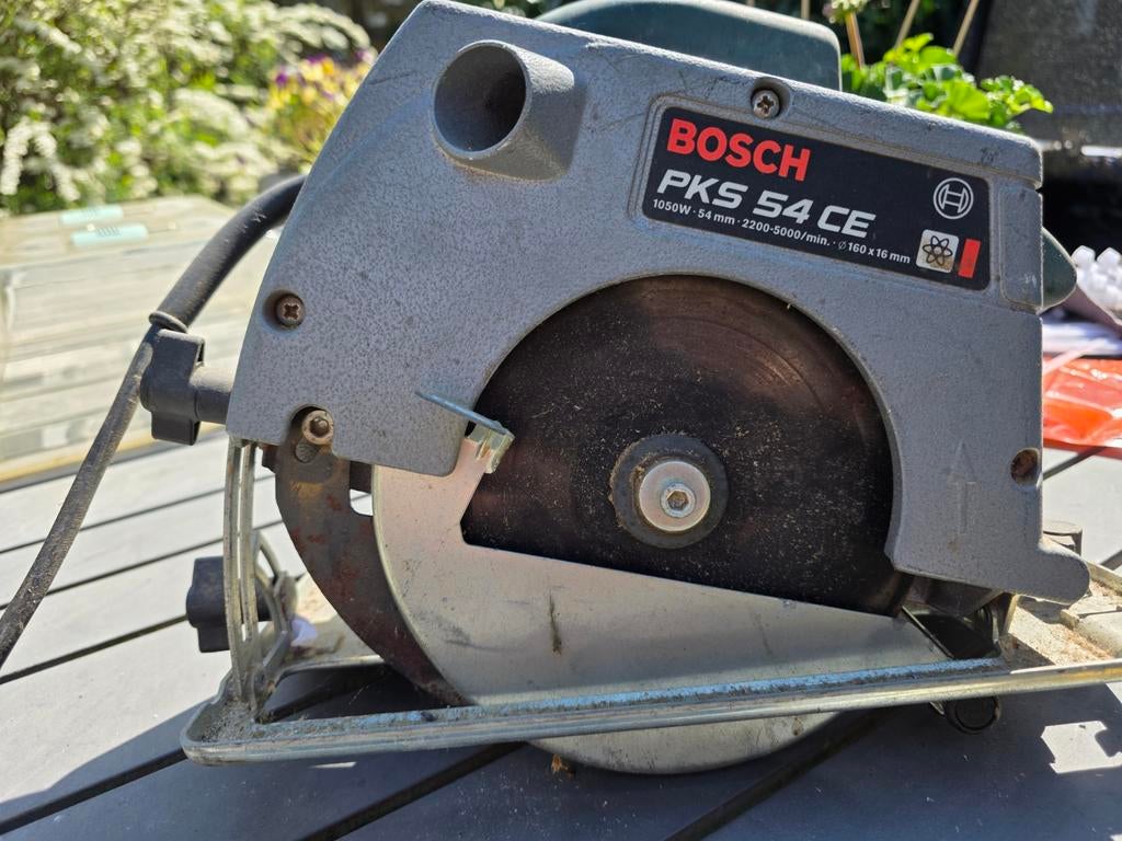 Bosch PKS 54 CE Cirkelzaag - 1050W, Gebruikt, Cirkelzaag, 600 tot 1200 watt, Ophalen of Verzenden