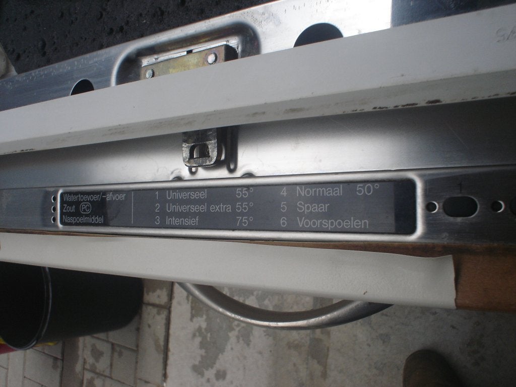 Vaatwas Miele Onder tussenbouw 2 manden + bestek lade €80,00, Ophalen, Gebruikt, Beige, 50 tot 100 cm