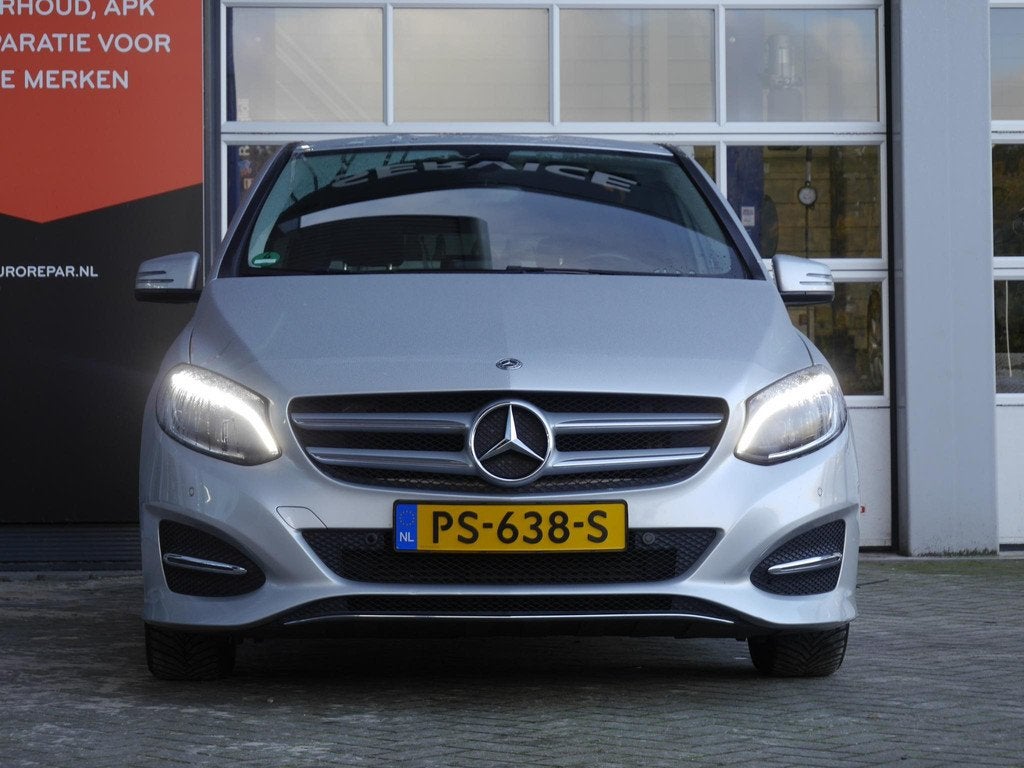 Mercedes-Benz B-klasse 180 Prestige | Automaat | Navigatie |, Auto's, Mercedes-Benz, 1325 kg, Gebruikt, 4 cilinders, 122 pk