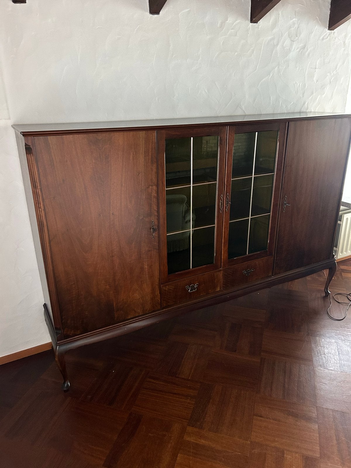 Complete set: kast, dresoir, eettafel, salontafel, Ophalen