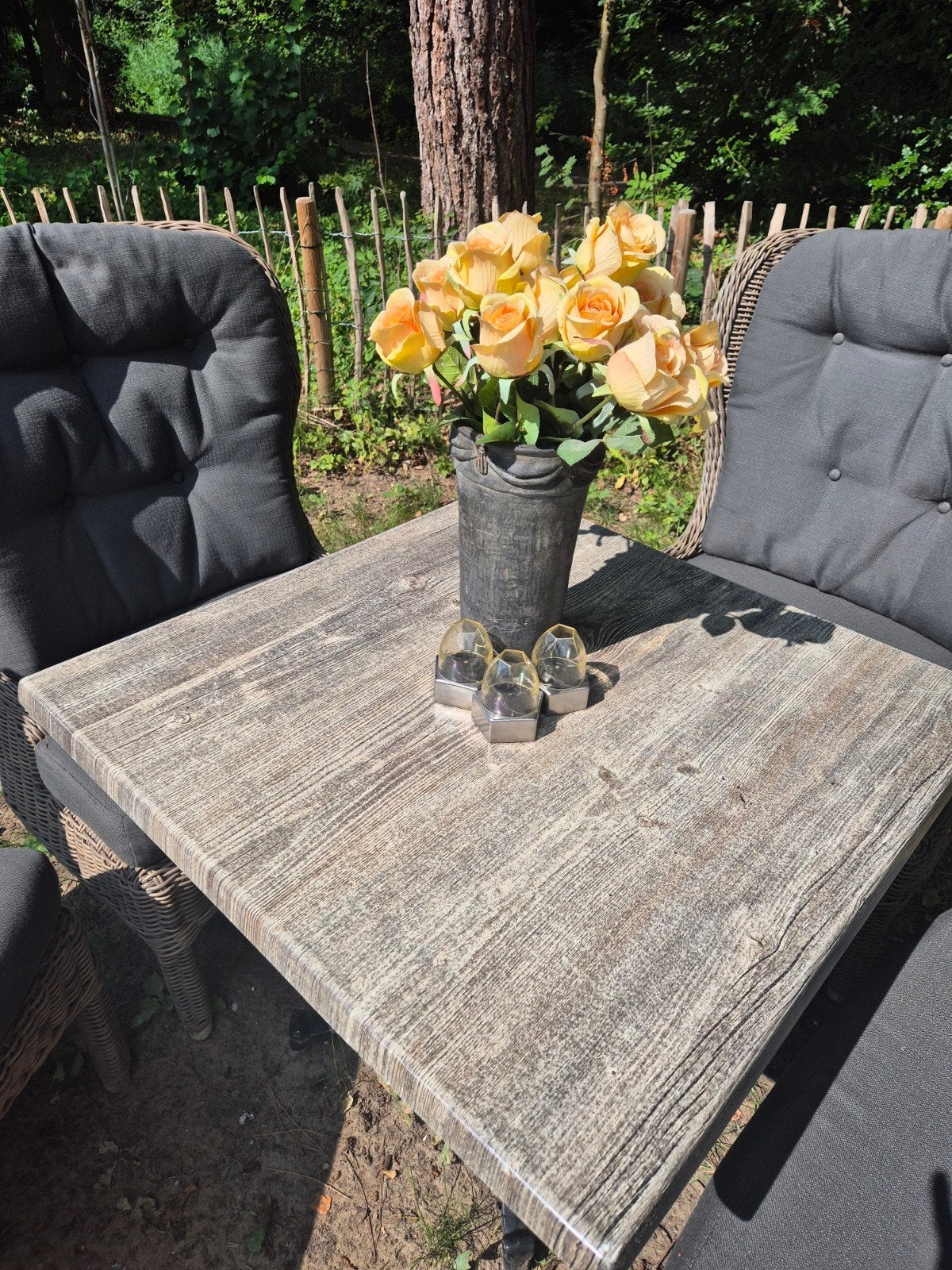 Stijlvolle Tuin Tafel - Vierkant, Hout en Metaal, Tuin en Terras, Tuintafels, Ophalen, Gebruikt, Vierkant, Hout