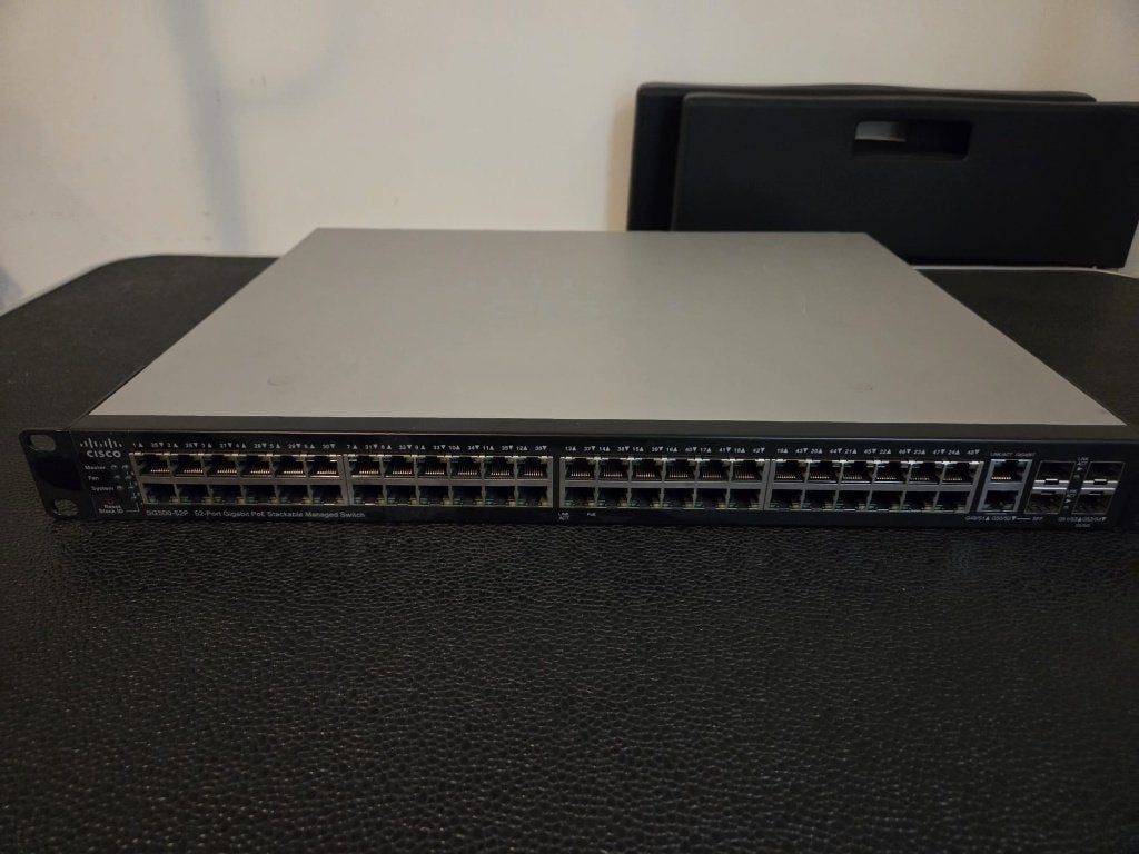 Cisco SG500-52P PoE managed switch aangeboden, Ophalen of Verzenden, Gebruikt