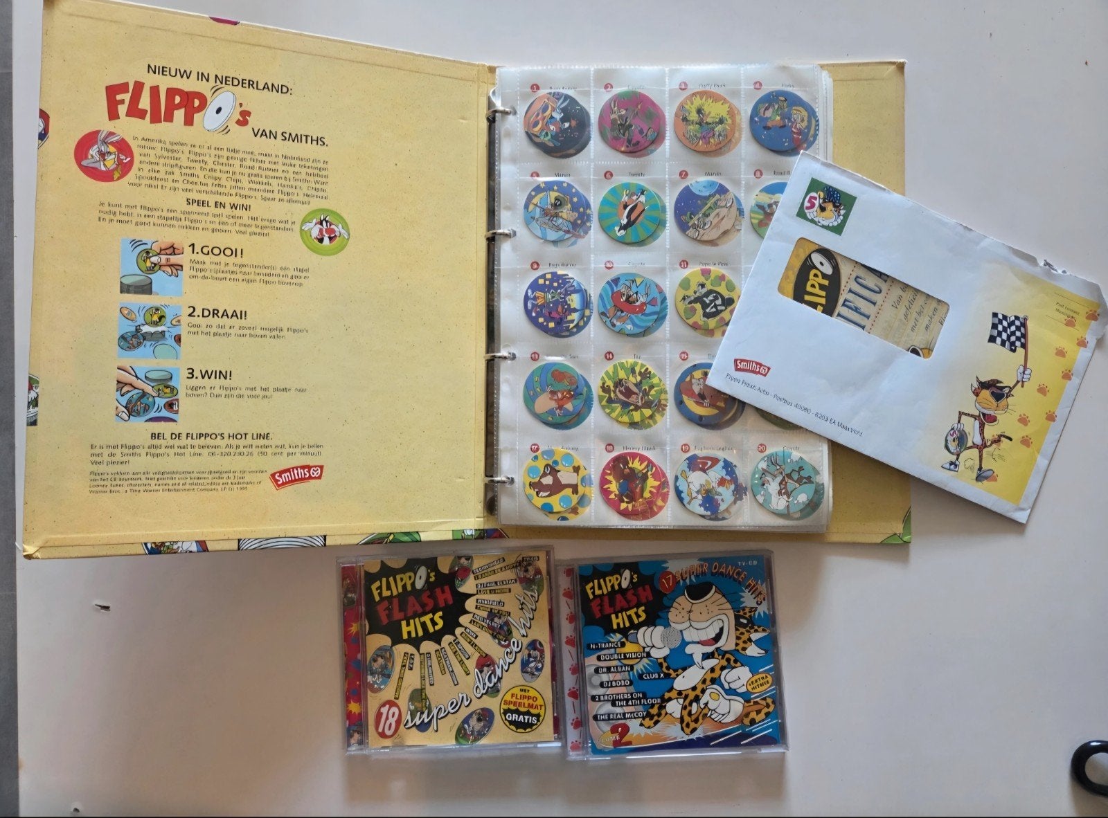 Complete Flippo map met certificaat, envelop en brief, Verzamelen, Flippo's, Ophalen of Verzenden