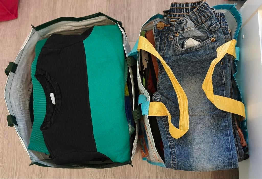 Jongens kleding maat 122/128, Ophalen, Zo goed als nieuw, Jongen