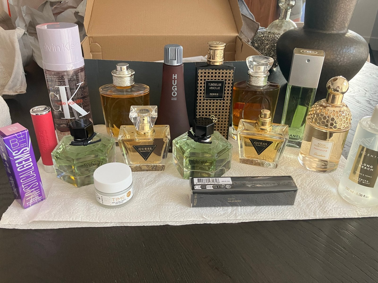 Grote collectie parfums van diverse merken, Ophalen, Nieuw