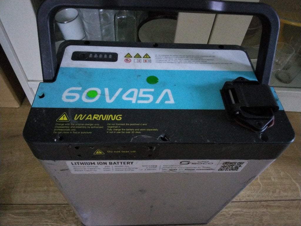 2 Vmoto Accu Super Soco Elektrische Scooter Batterijen, Fietsen en Brommers, Brommeronderdelen | Scooters, Ophalen of Verzenden