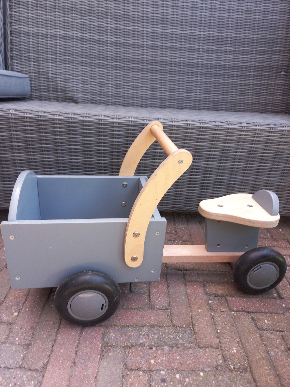 Bakfiets voor kinderen, Kinderen en Baby's, Speelgoed | Buiten | Voertuigen en Loopfietsen, Ophalen, Gebruikt, Loopfiets