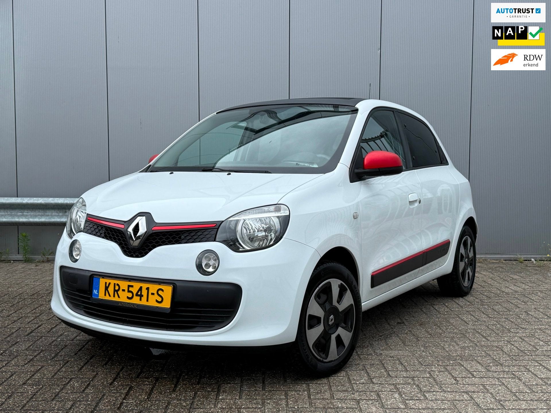 Renault Twingo 1.0 SCe Collection | Vouwdak | Airco | Blueto, Gebruikt, 840 kg, 4 stoelen, Wit