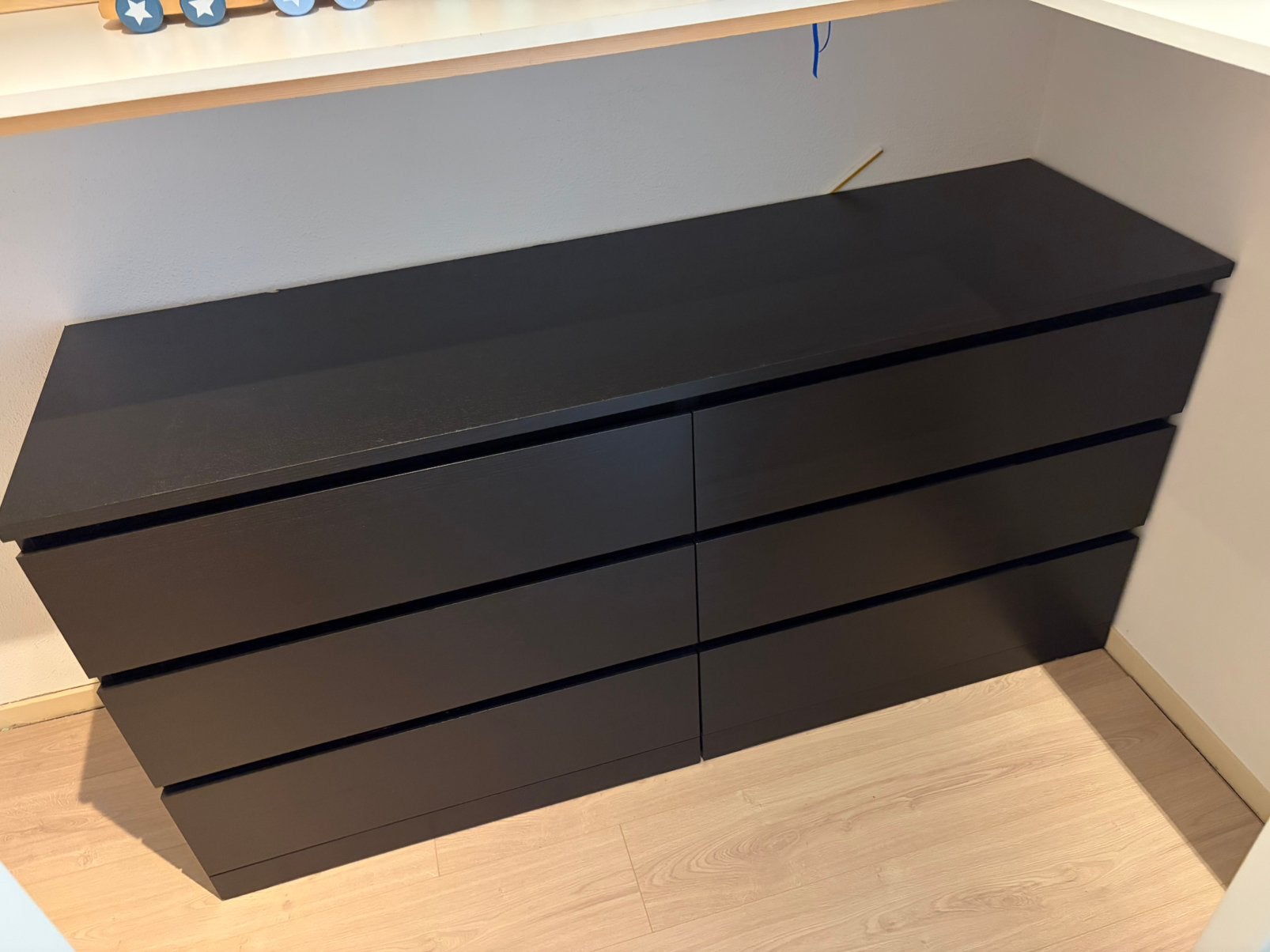 Malm ladekast zwart, Ophalen, 5 laden of meer, 150 tot 200 cm, Zo goed als nieuw