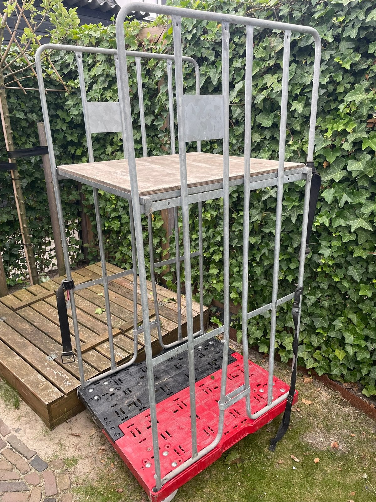 Stevige rolcontainer met plateau, 100 liter of meer, Ophalen, Gebruikt, Transportkar