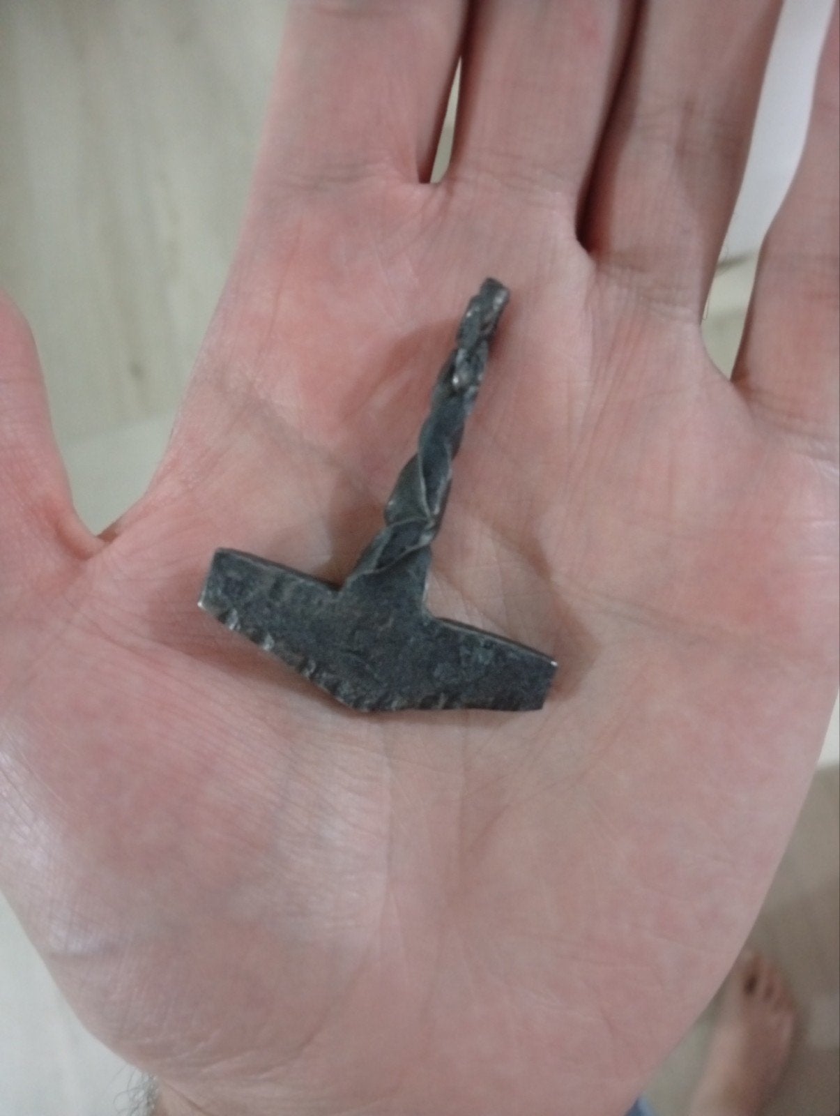 Handgesmede Mjolnir Hanger - Thor's Hamer, Overige materialen, Nieuw, Ophalen of Verzenden, Kruis of Symbool