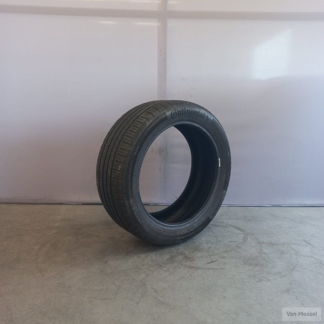 Continental Eco Contact 6 235/45/R18 94W, 18 inch, Gebruikt, -, -