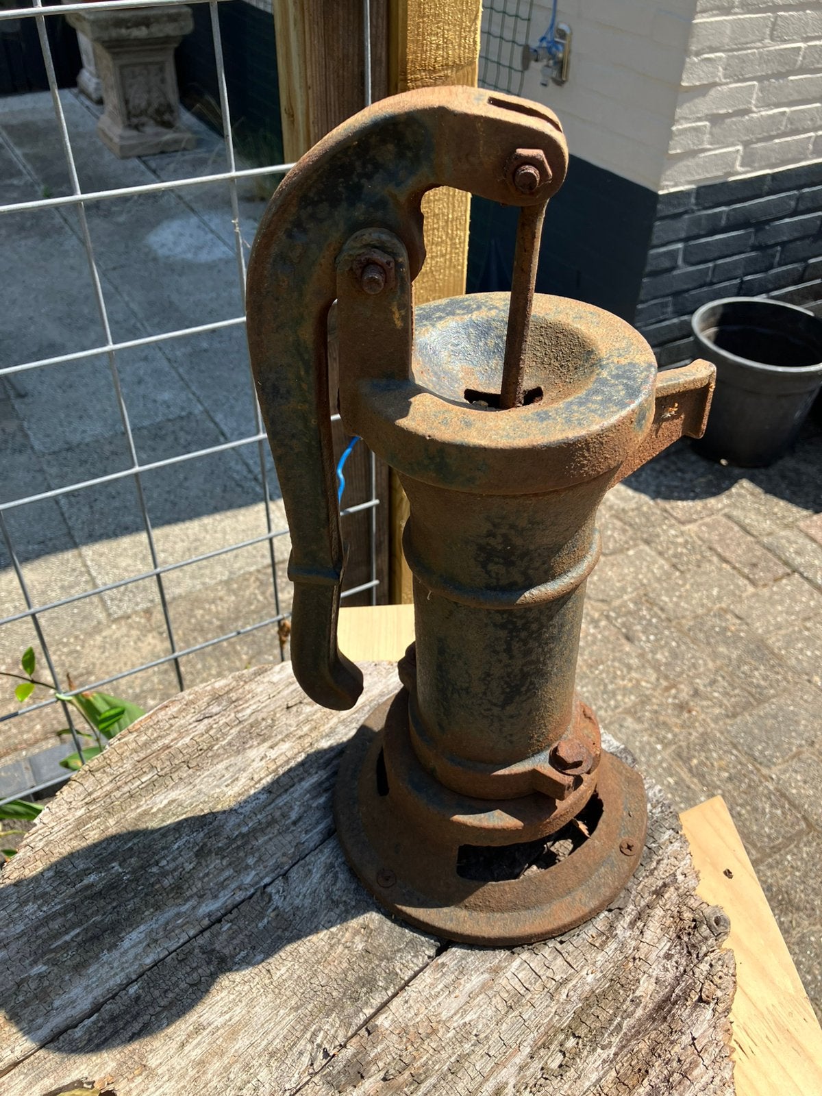 Hand waterpomp gietijzer, Ophalen, Gebruikt, Gietijzer, Overige typen