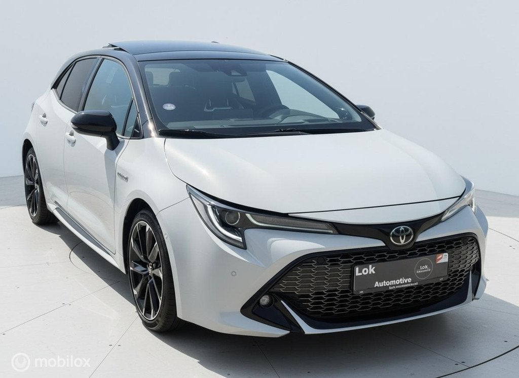 Toyota Corolla 2.0 Hybrid GR-Sport Plus PANO|HUD|JBL|CAMERA|, Auto's, Gebruikt, Zwart, 4 cilinders, Wit