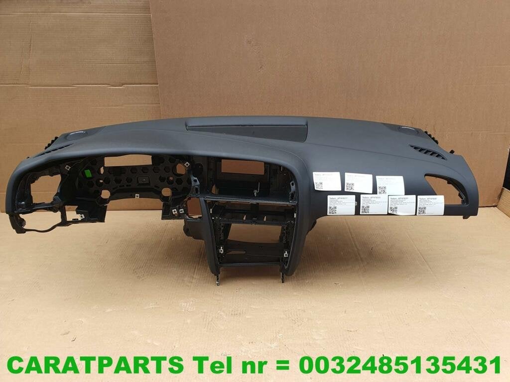 8T1857041F 8T1857003C 8T1857003D Audi A5 dashboard A5, Auto-onderdelen, Gebruikt, AUDI AG, Auto-Union-Strasse 1
85045  Ingolstadt, DE