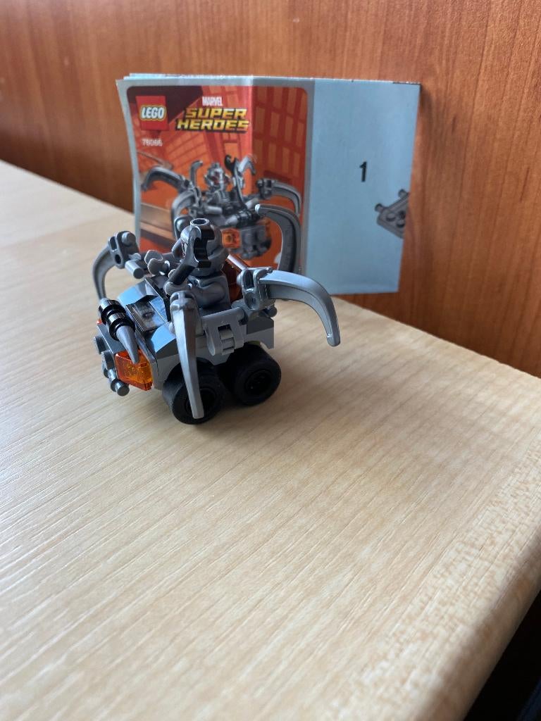 Lego 76066 Mighty Micros, Hulk versus Ultron, Compleet, Overige thema's, Lego, Ophalen of Verzenden