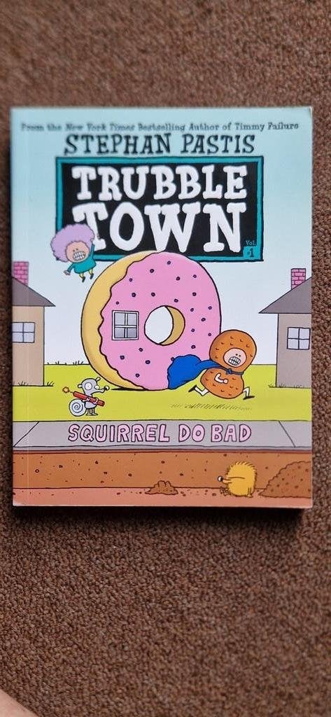 Trouble Town: Squirrel Do Bad - Stephan Pastis, Ophalen of Verzenden, Zo goed als nieuw, Stephan Pastis, Fictie