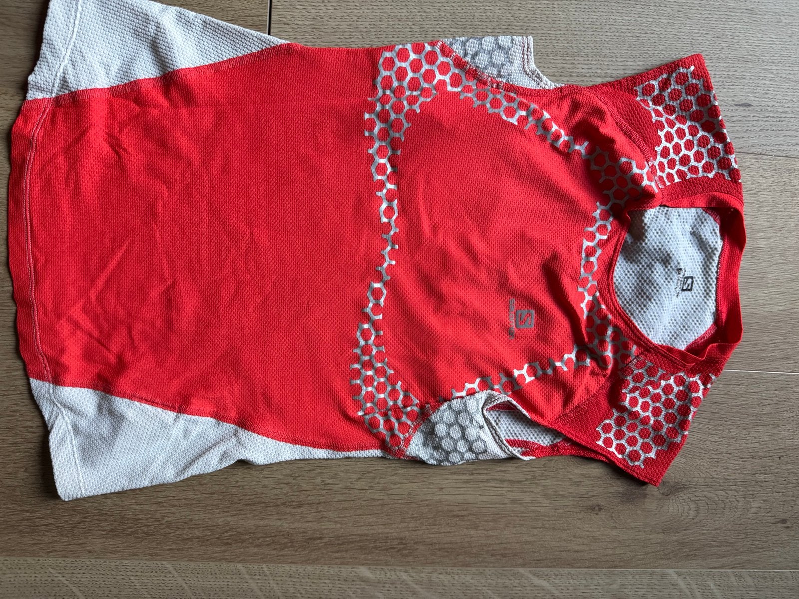 Salomon hardloopshirt maat S, Ophalen of Verzenden, Zo goed als nieuw, Hardlopen of Fietsen, Maat 36 (S)