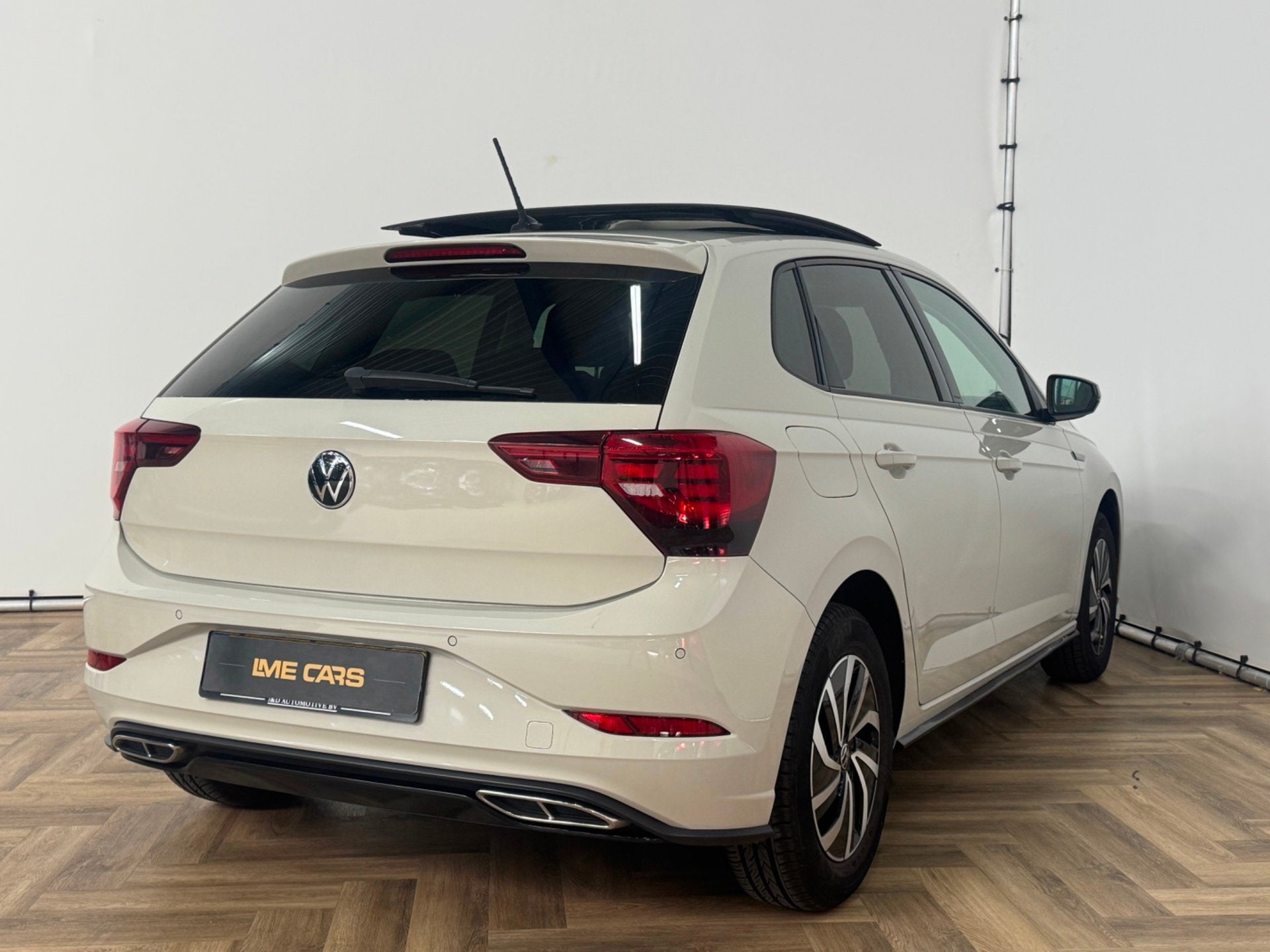 Volkswagen Polo 1.0 TSI R-Line Business|PANO|CARPLAY|VIRTUAL, Auto's, Automatische klimaatregeling, Stof, Gebruikt, 95 pk